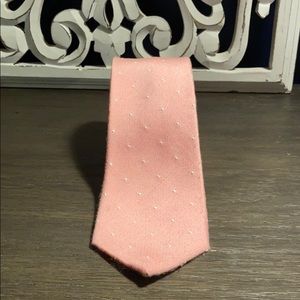 Pink tie